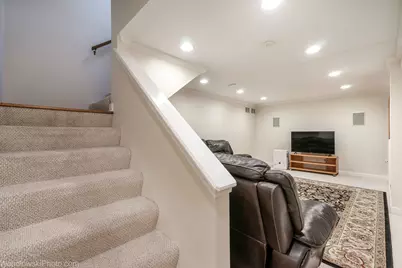27W303 Chartwell Drive, Winfield, IL 60190 - Photo 32