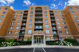 6807 N Milwaukee Ave, Niles, IL 60714 - Photo 1
