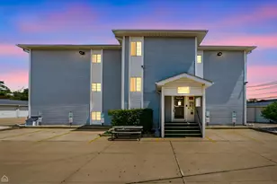 3130 W Monroe St, Waukegan, IL 60085 - Photo 2