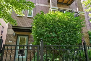 1112 W Washburne Ave, Chicago, IL 60608 - Photo 2