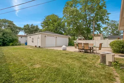 1402 S Robert Drive, Mount Prospect, IL 60056 - Photo 26