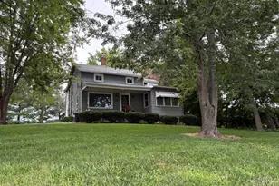 919 Backbone Rd, Princeton, IL 61356 - Photo 2