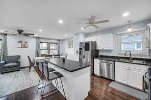 2921 Brentwood Ct, Woodridge, IL 60517 - Photo 6