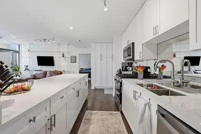 1255 S State Street #1603, Chicago, IL 60605 - Photo 6