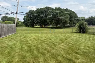 1217 Nippert Dr, Streamwood, IL 60107 - Photo 34