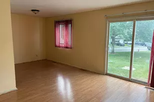 1017 Sandpiper Ct, Bartlett, IL 60103 - Photo 2
