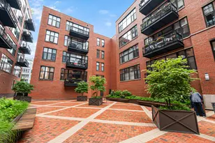 333 W Hubbard St, Chicago, IL 60654 - Photo 16