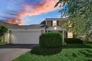 830 Indian Wells Cir, Elgin, IL 60123 - Photo 2
