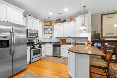 4731 N Malden Street #1S, Chicago, IL 60640 - Photo 8