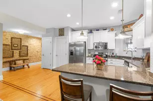 4731 N Malden St, Chicago, IL 60640 - Photo 10