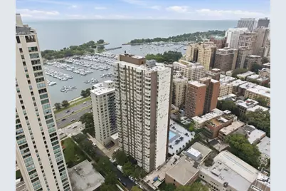 525 W Hawthorne Place #1002, Chicago, IL 60657 - Photo 28