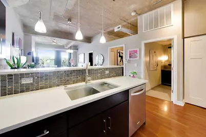 1000 W 15th Street #324, Chicago, IL 60608 - Photo 10