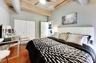 1000 W 15th St, Chicago, IL 60608 - Photo 12