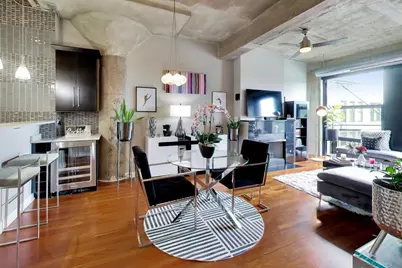 1000 W 15th Street #324, Chicago, IL 60608 - Photo 6