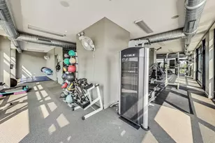 1000 W 15th St, Chicago, IL 60608 - Photo 30