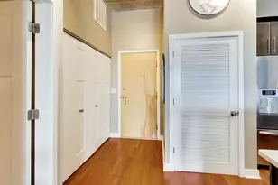 1000 W 15th St, Chicago, IL 60608 - Photo 18