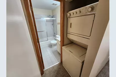 2363 E 70th Place #B, Chicago, IL 60649 - Photo 16