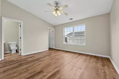 304 Holiday Lane, Hainesville, IL 60073 - Photo 14