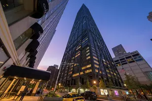 175 E Delaware Pl, Chicago, IL 60611 - Photo 2