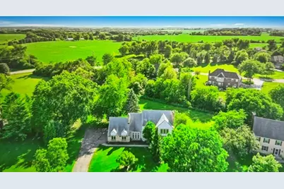 7711 Dairy Lane, Lakewood, IL 60014 - Photo 8