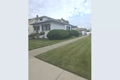 1218 N 18th Avenue, Melrose Park, IL 60160 - Photo 2