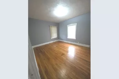 1218 N 18th Avenue, Melrose Park, IL 60160 - Photo 8