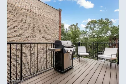 1226 W Winnemac Avenue #3S, Chicago, IL 60640 - Photo 10