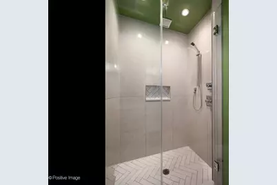 1226 W Winnemac Avenue #3S, Chicago, IL 60640 - Photo 14