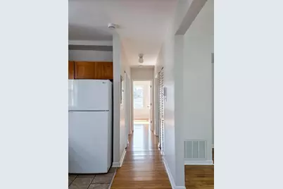 3939 W Iowa Street #1W, Chicago, IL 60651 - Photo 6