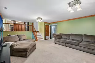 1146 Blackhawk Ct, Schaumburg, IL 60193 - Photo 26