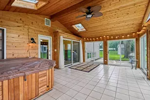 1146 Blackhawk Ct, Schaumburg, IL 60193 - Photo 10