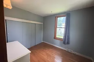 418 W Santa Fe Ave, Toluca, IL 61369 - Photo 4