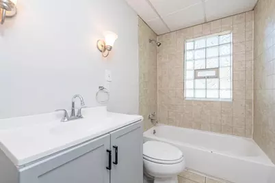 516 S Victory Street, Waukegan, IL 60085 - Photo 20
