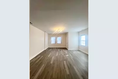 2258 S Sacramento Avenue #1, Chicago, IL 60623 - Photo 4