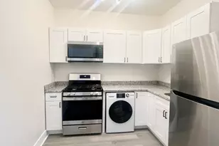 2258 S Sacramento Ave, Chicago, IL 60623 - Photo 2
