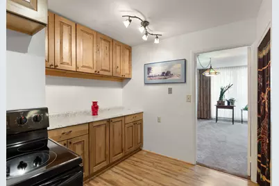 5901 N Sheridan Road #2J, Chicago, IL 60660 - Photo 2