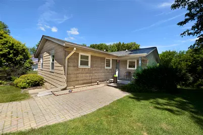 14 Bona Terra Drive, Ottawa, IL 61350 - Photo 1
