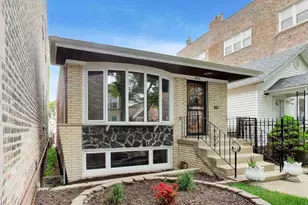 2972 S Loomis St, Chicago, IL 60608 - Photo 1