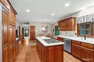 2 Buckingham Dr, Sugar Grove, IL 60554 - Photo 18