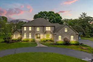 2 Buckingham Dr, Sugar Grove, IL 60554 - Photo 2