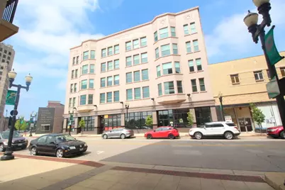 25 S Grove Avenue #302, Elgin, IL 60120 - Photo 1