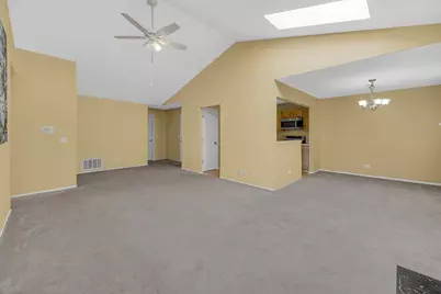 2403 Mallow Court #Z2, Schaumburg, IL 60194 - Photo 8