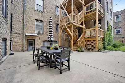 1915 W Montrose Avenue #2, Chicago, IL 60613 - Photo 30