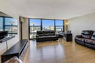2605 S Indiana Ave, Chicago, IL 60616 - Photo 4