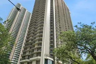 6007 N Sheridan Rd, Chicago, IL 60660 - Photo 1