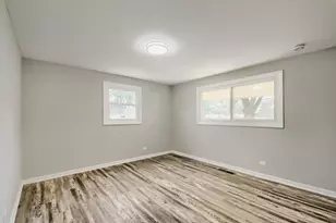 18250 Anthony Ave, Country Club Hills, IL 60478 - Photo 10
