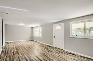 18250 Anthony Ave, Country Club Hills, IL 60478 - Photo 6