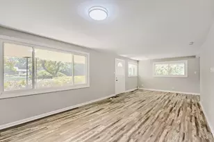 18250 Anthony Ave, Country Club Hills, IL 60478 - Photo 8