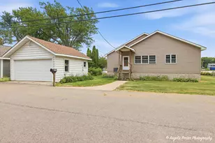 1513 Sunnyside Beach Dr, Johnsburg, IL 60051 - Photo 24