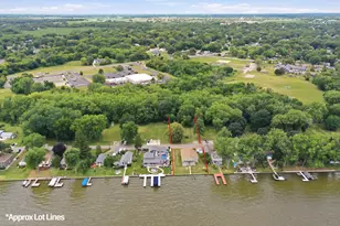 1513 Sunnyside Beach Dr, Johnsburg, IL 60051 - Photo 2